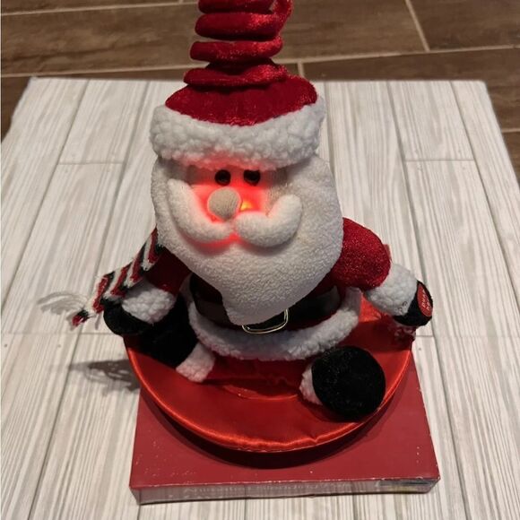 Animated Sledding Pals Light Up Santa LED Plays Music Christmas NIB Vtg - Picture 4 of 4